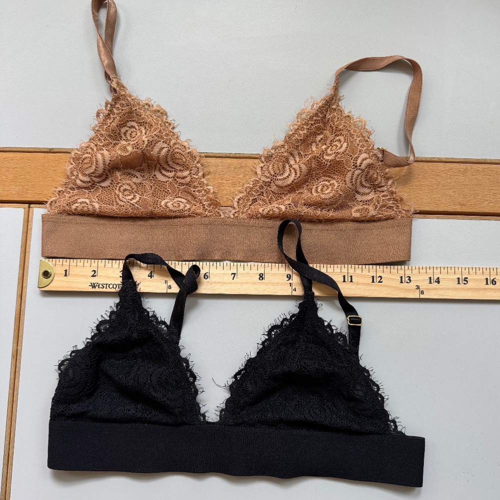 Pepper Eyelash Lace Everyday Triangle Bralettes Bra Size S EUC Both Included